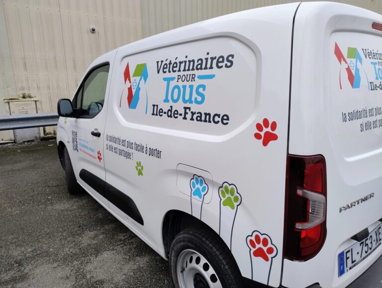 Habillage véhicule veterinaire pour tous04