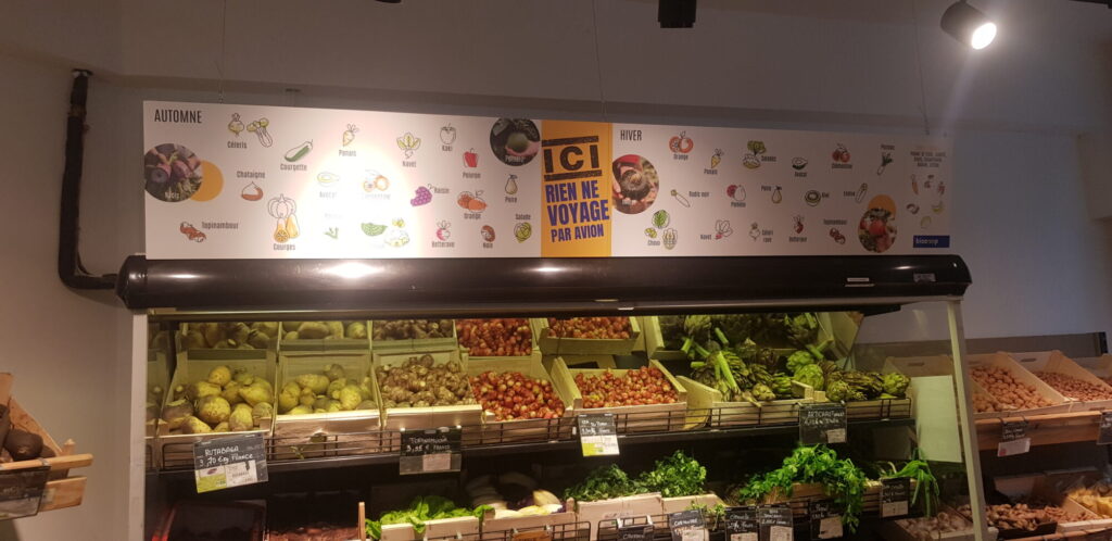 Plv magasin frise fruits et legumes Biocoop